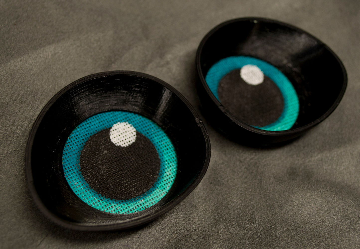 Black follow me effect toony eyes for costumes, fursuits and mascots (1 pair)(Many colours and custom painted options) Waterproof