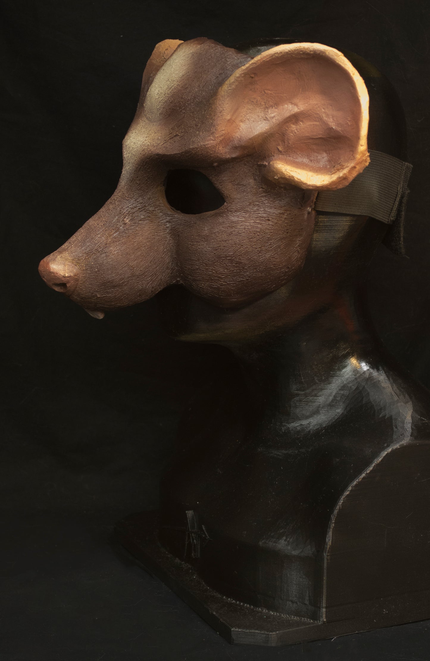 Brown and white rat / skaven mask for LARP, performance and costuming