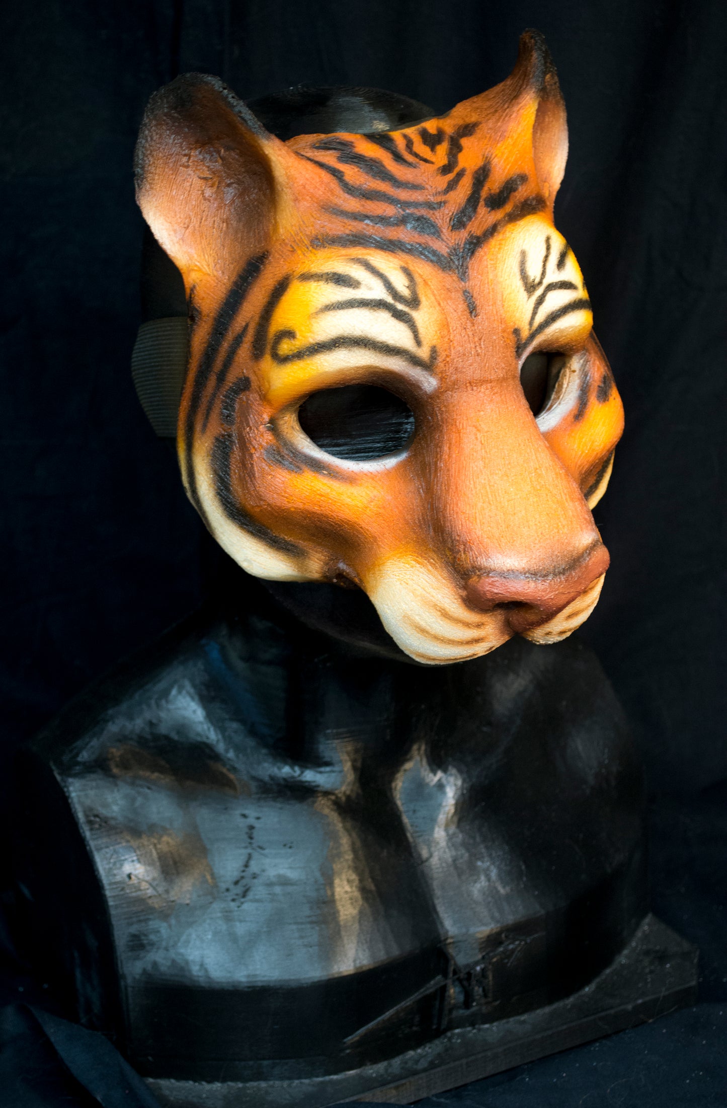 Awaykin Tiger: Made to order combat friendly LARP painted half mask