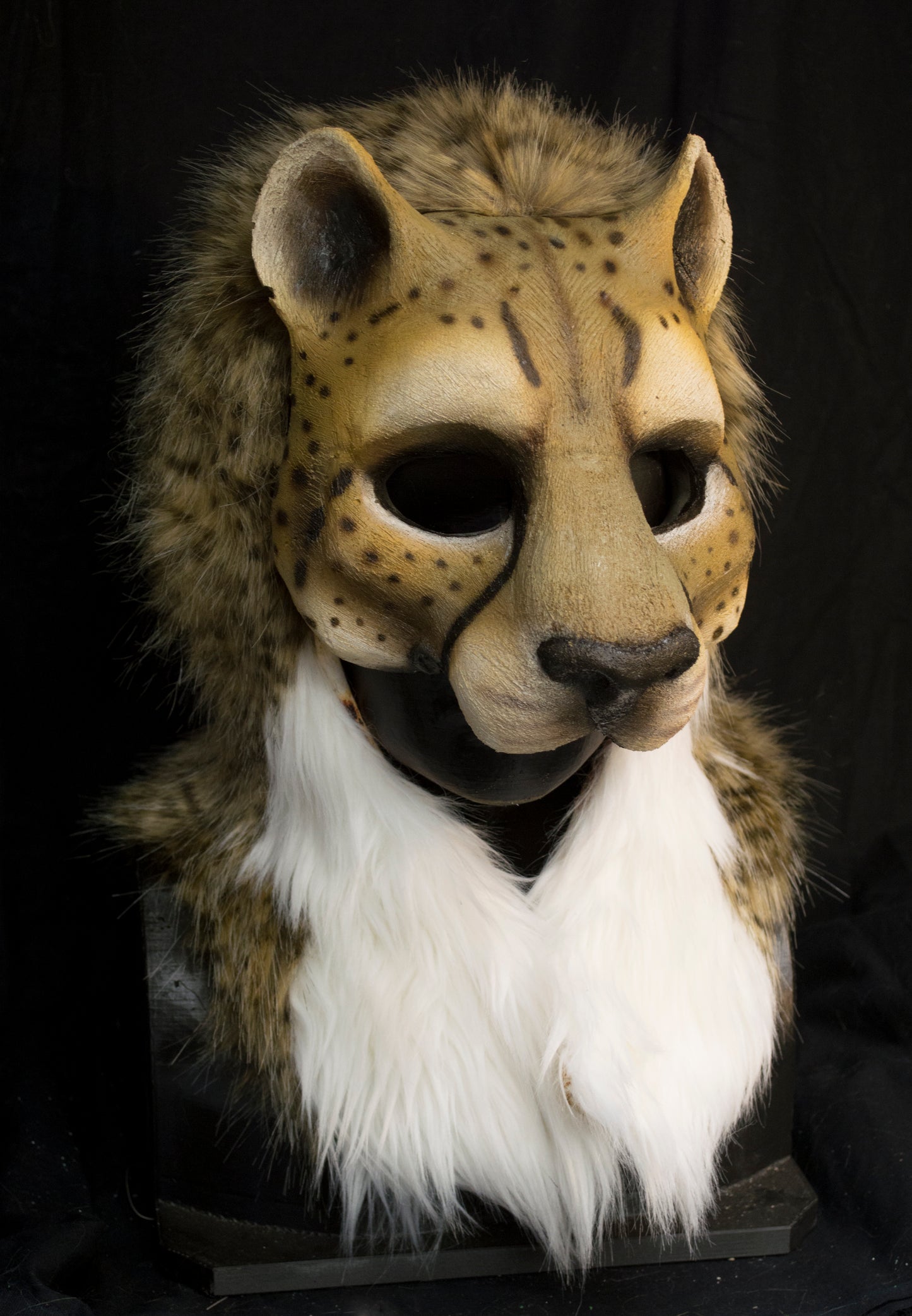 Large Feline, Lionin Mask for LARP, soft foam for safe combat