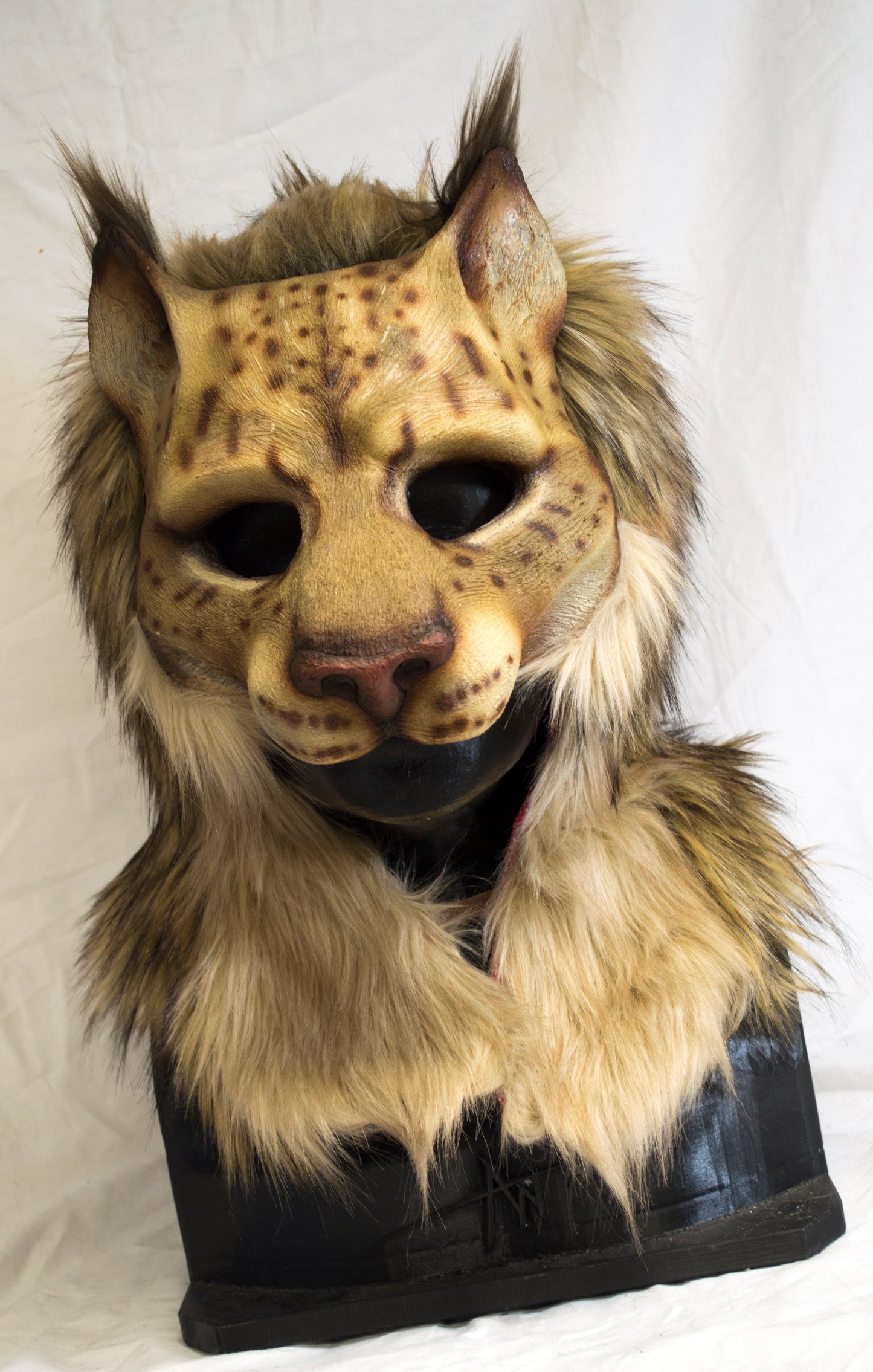 Awaykin Lynx : Made to order combat friendly LARP half mask