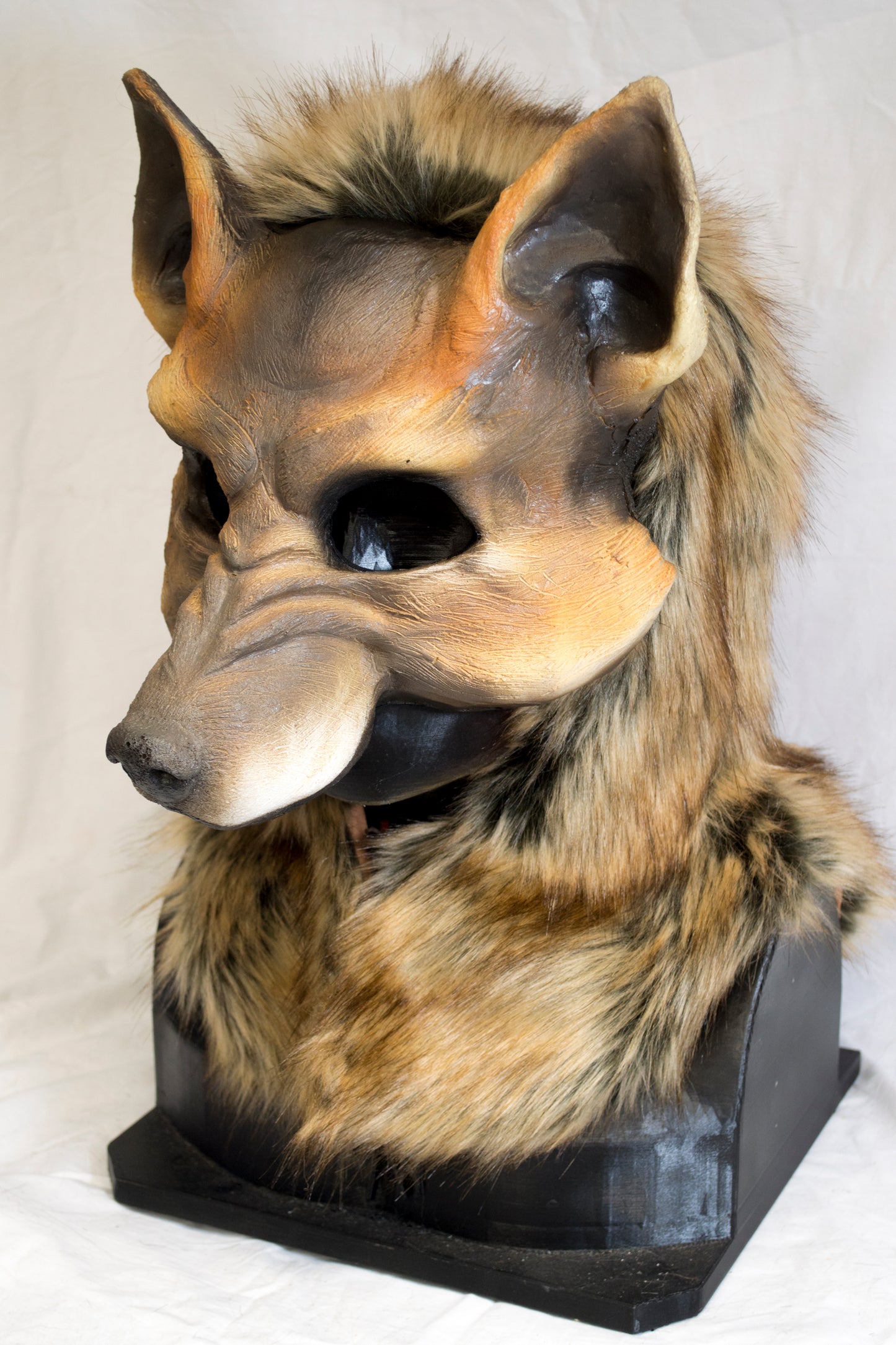 Awaykin Snarling Red wolf: Made to order combat friendly LARP half mask