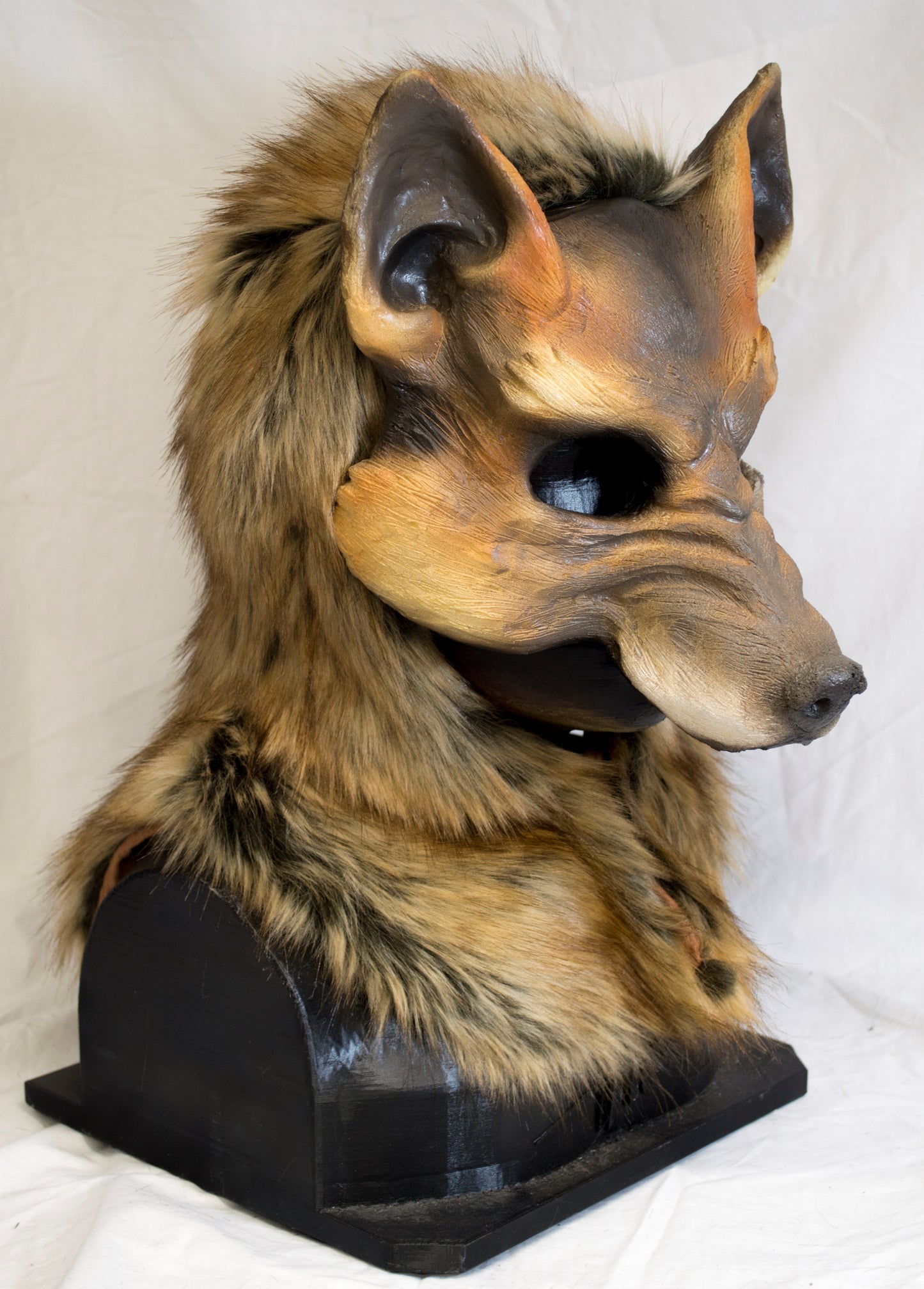 Awaykin Snarling Red wolf: Made to order combat friendly LARP half mask