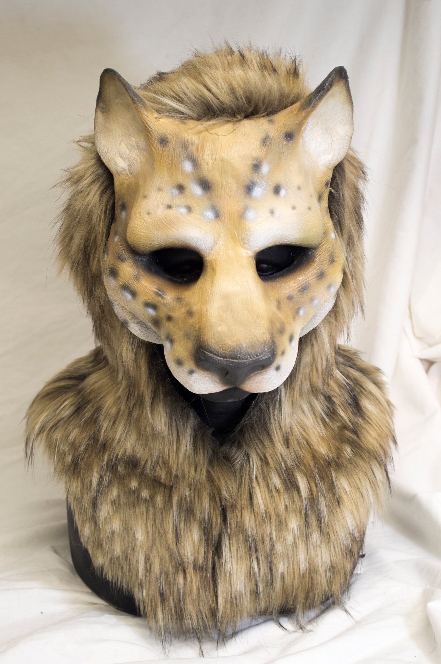 Blonde Spotted khajiit, feline durable hooded mask for LARP, performance and costuming