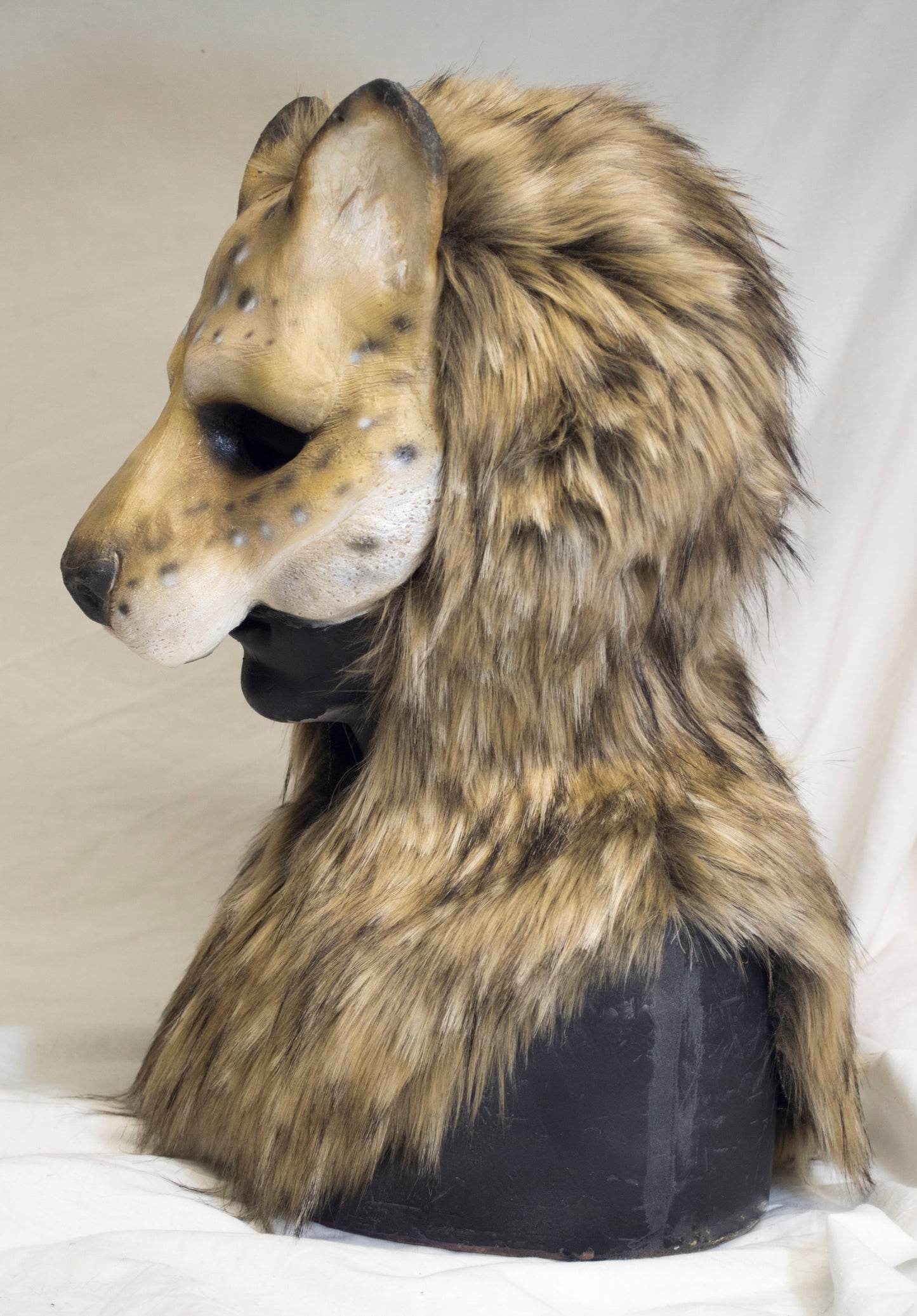 Blonde Spotted khajiit, feline durable hooded mask for LARP, performance and costuming