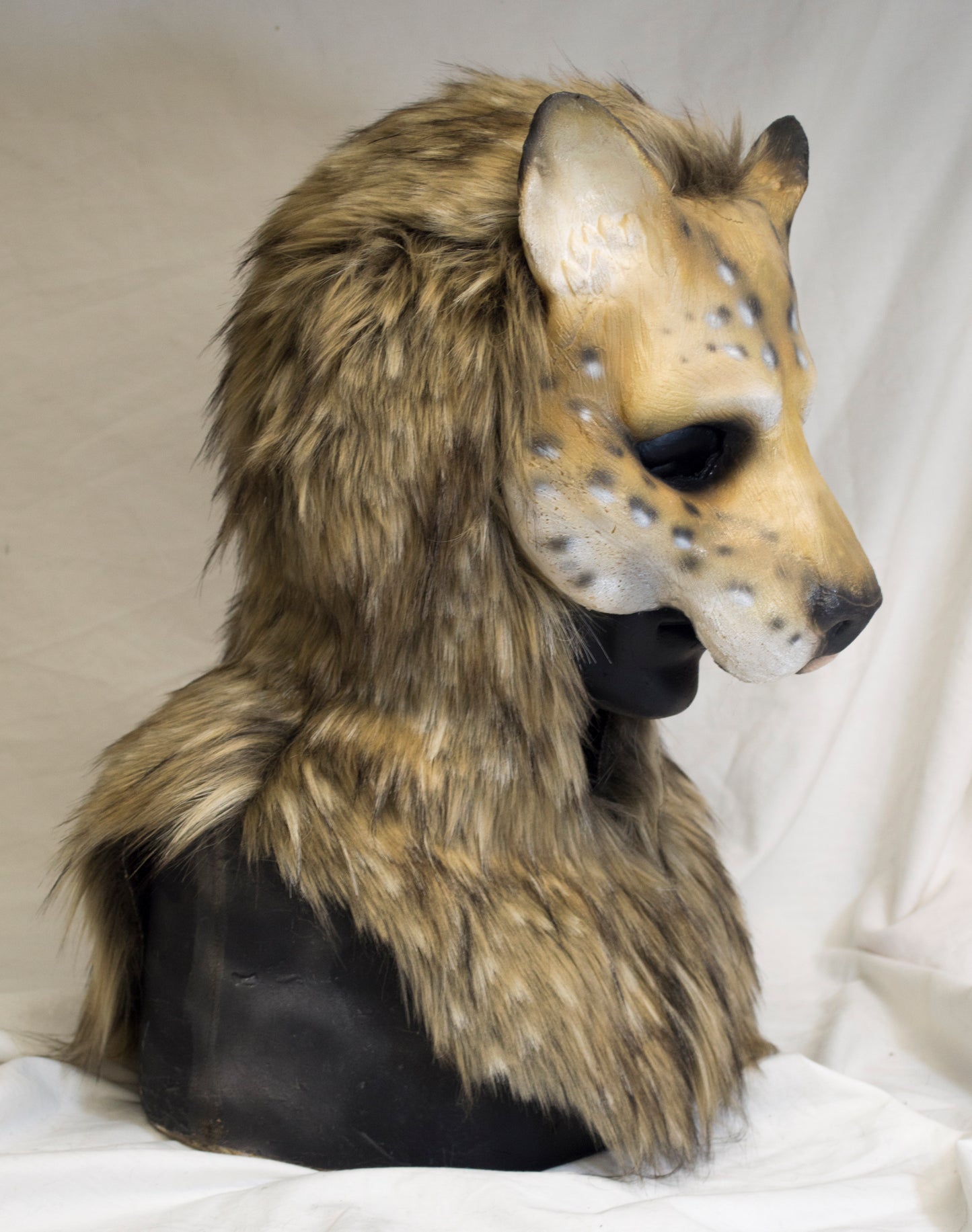 Blonde Spotted khajiit, feline durable hooded mask for LARP, performance and costuming