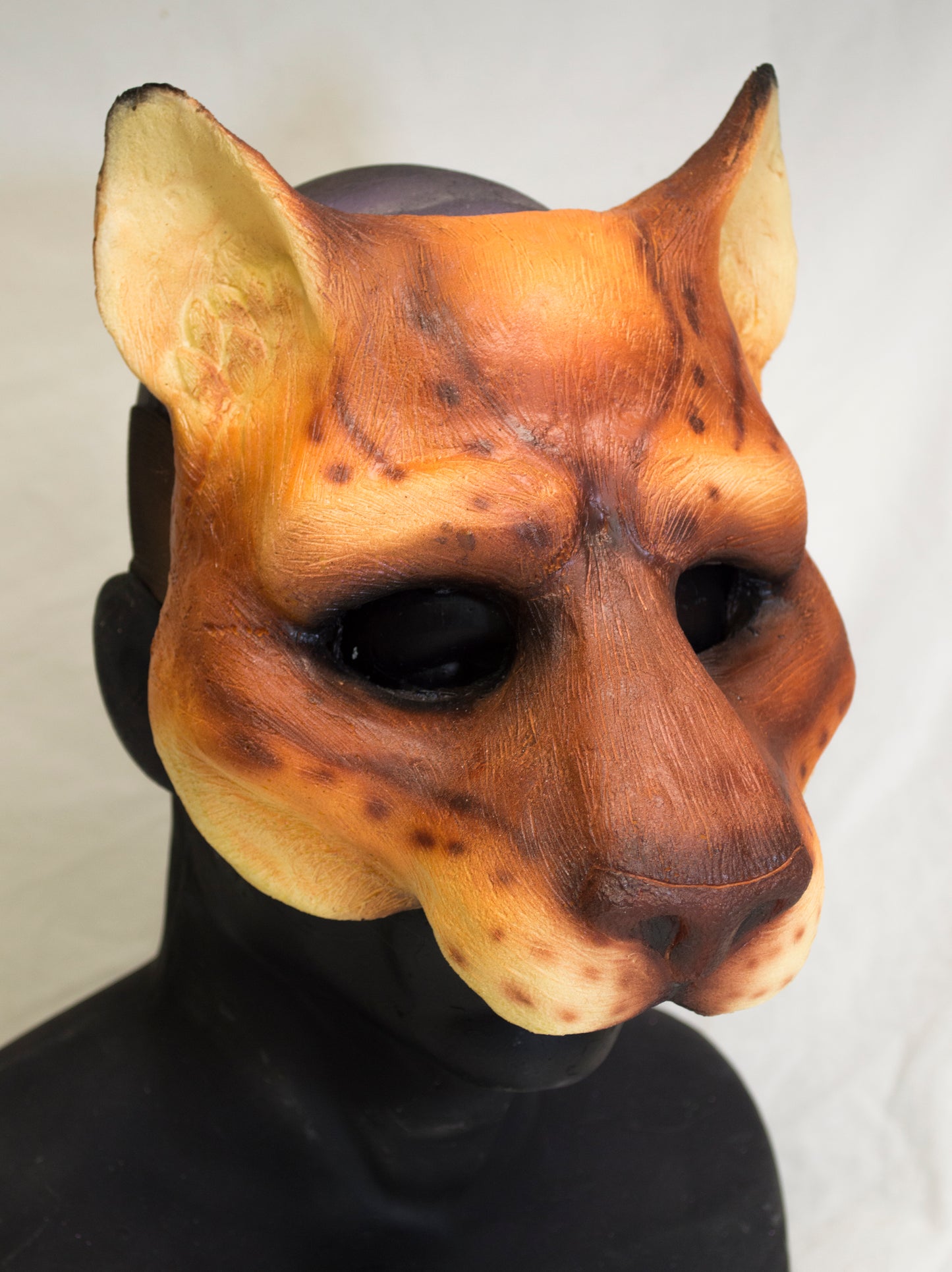 Red khajiit feline durable mask for LARP, performance and costuming