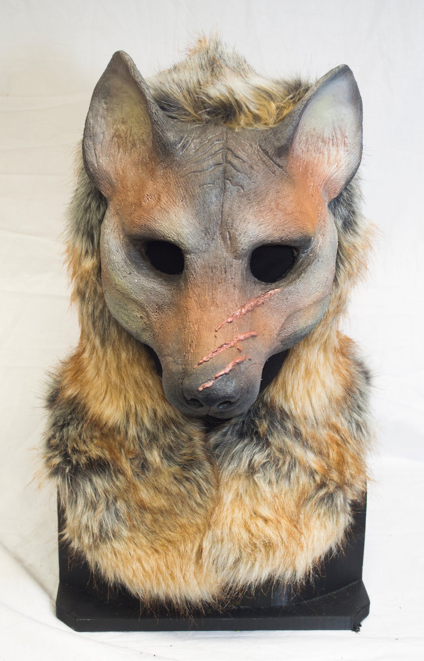 Awaykin Coyote: Made to order combat friendly LARP half mask