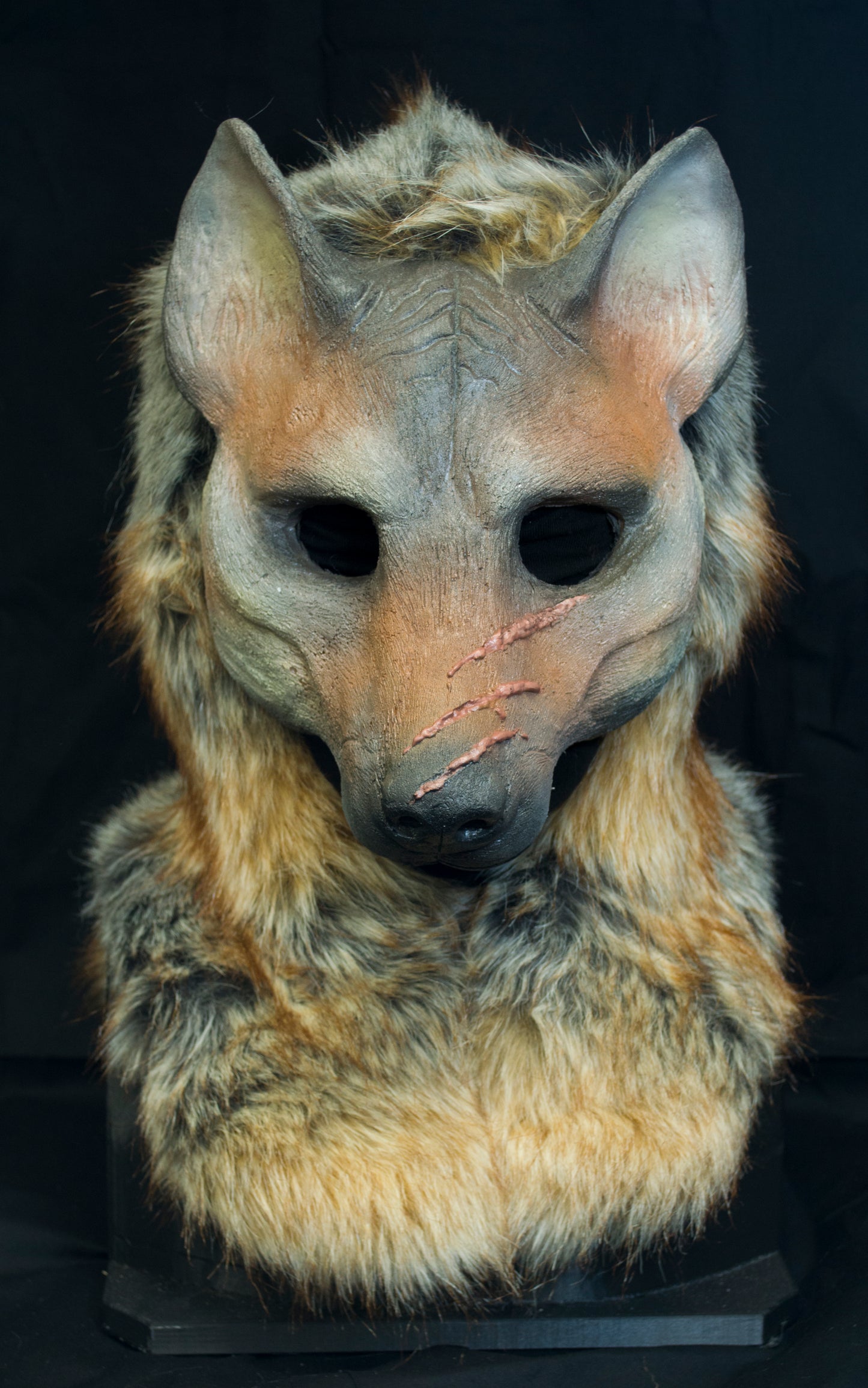 Awaykin Coyote: Made to order combat friendly LARP half mask