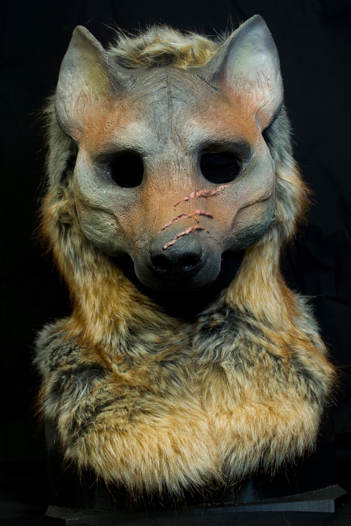 Awaykin Coyote: Made to order combat friendly LARP half mask