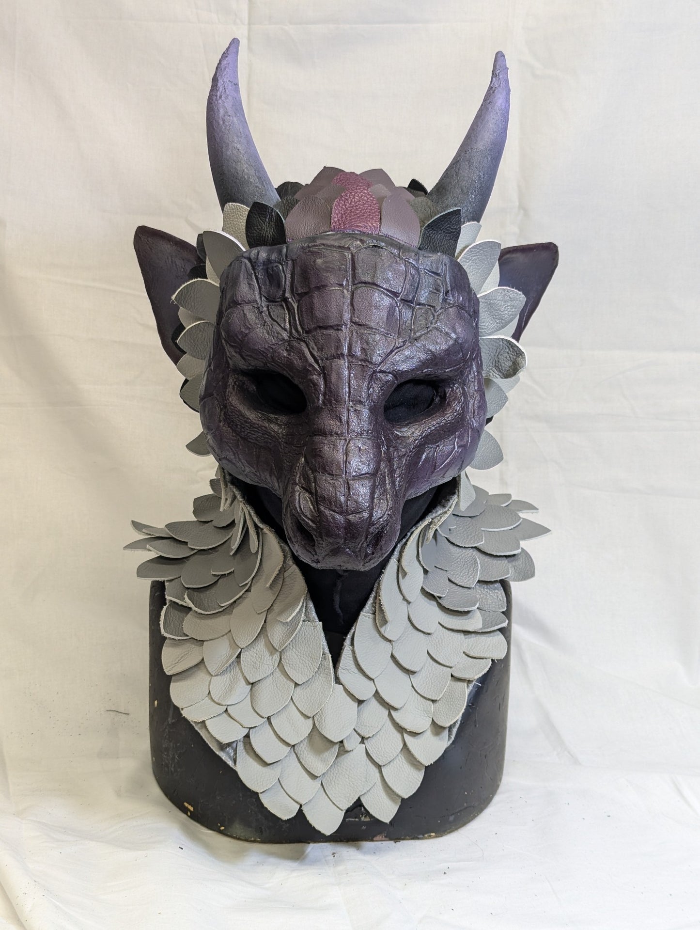 Custom painted Scaled hooded Awaykin mask